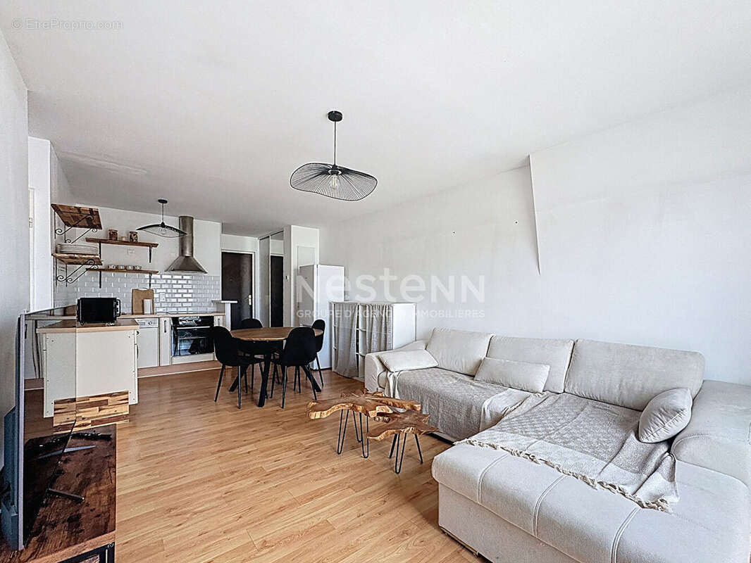 Appartement à LAMORLAYE