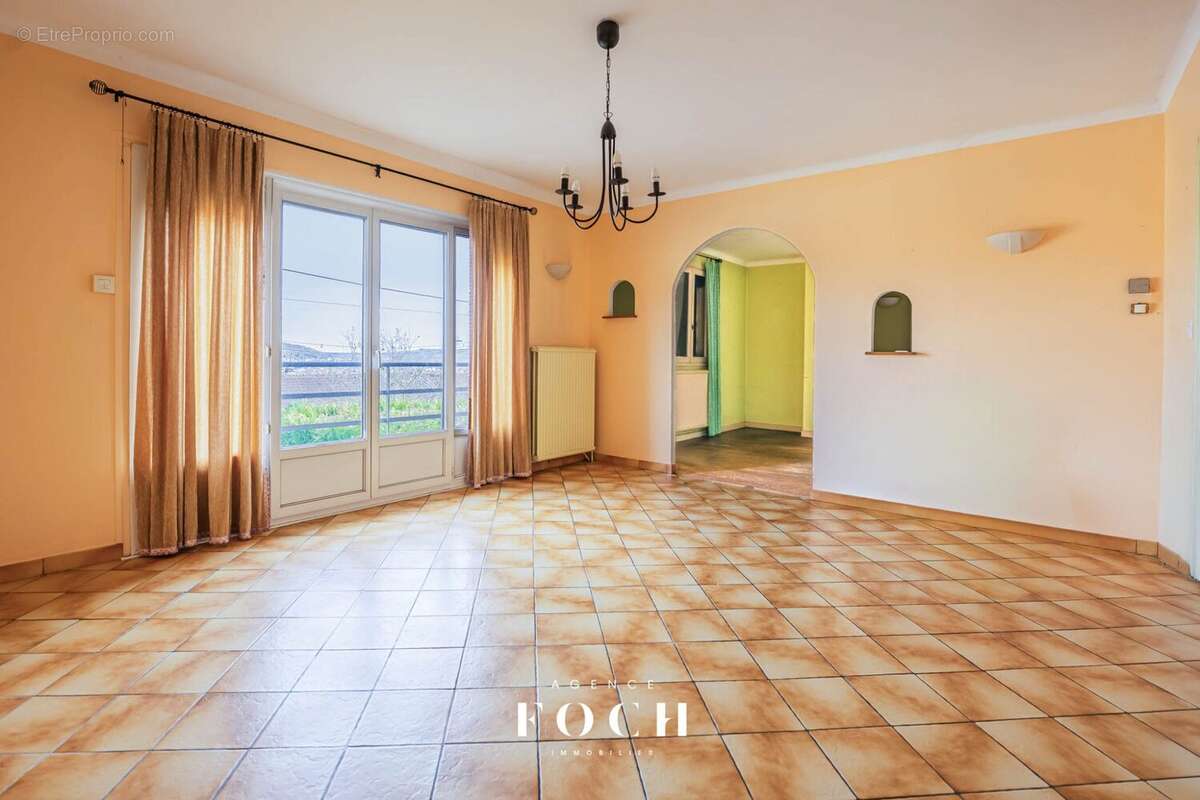 Maison à PONT-A-MOUSSON