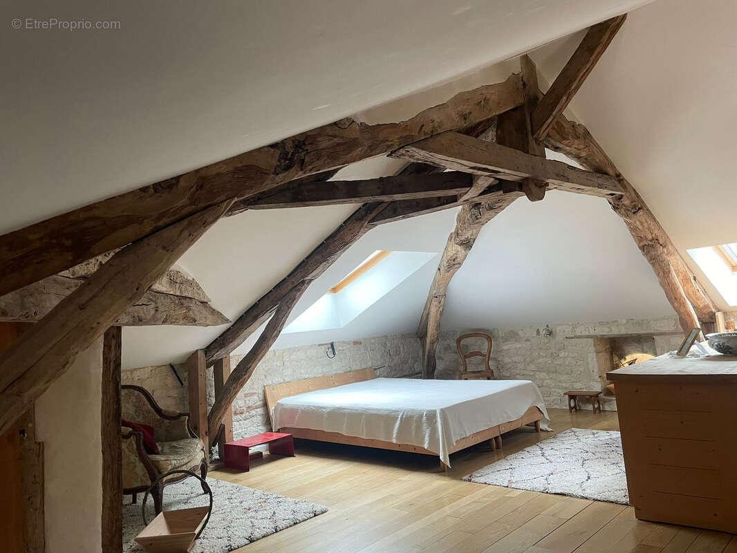 Maison à LAPENCHE