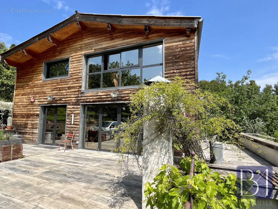 Maison à LE BEAUCET