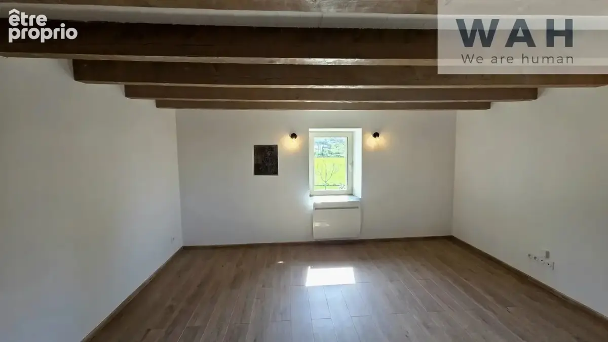 T3 DUPLEX avec jardin privatif et annexes dans un corps de f - photo 9