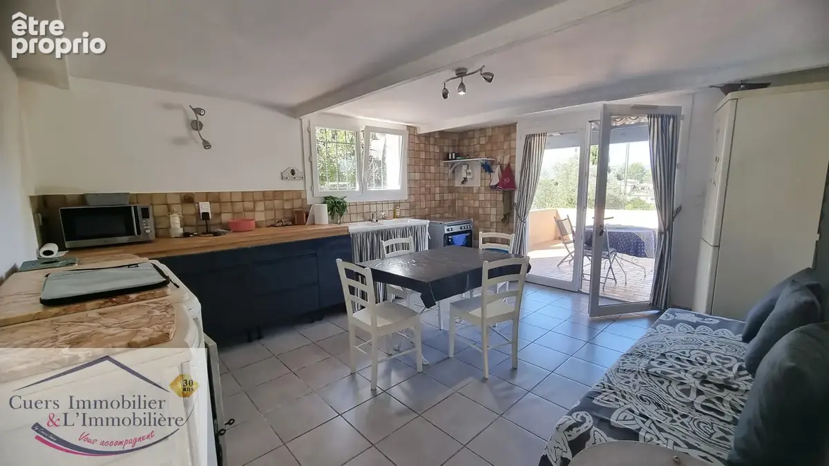 Carqueiranne, canebas, villa 160m2 avec 2 logements - photo 9