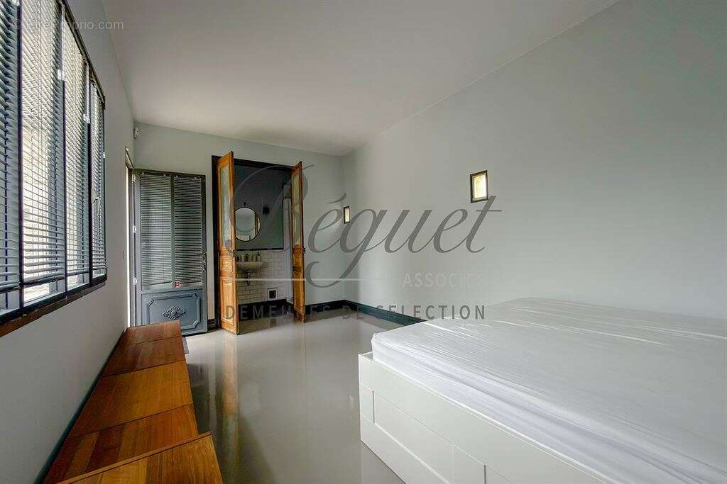 Mere - montfort - neauphle 78490 maison + studio 200 m² 3/4 chb jardin 2500 m² studio garage - photo 13