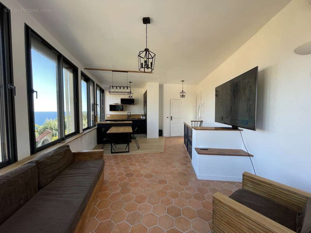 Appartement à SAINT-RAPHAEL