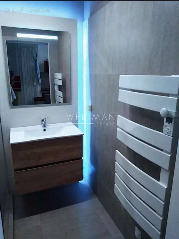 Appartement à VILLENEUVE-LOUBET