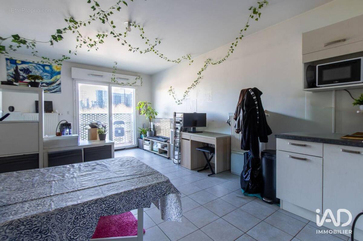 Photo 1 - Appartement à NANTERRE