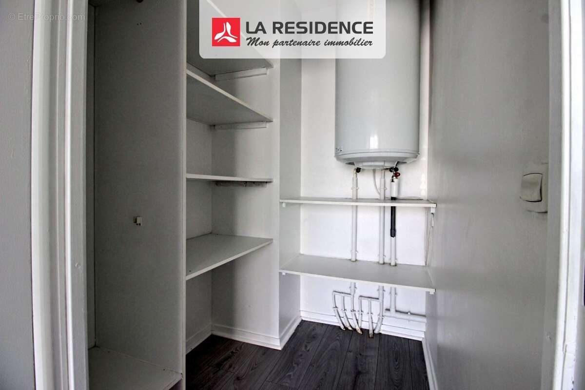 Appartement à SARTROUVILLE