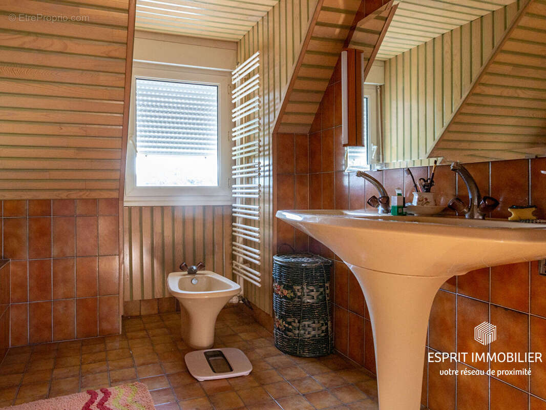 Maison à RIEC-SUR-BELON