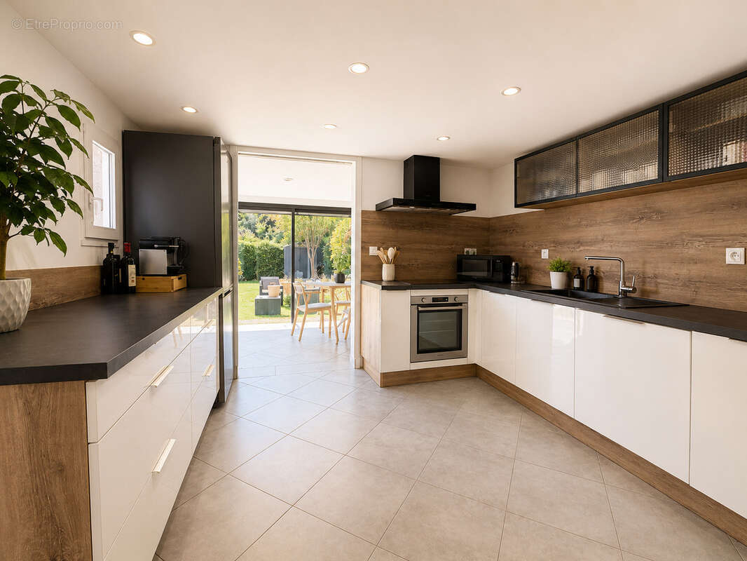Superbe villa 4 pièces avec garage clé en main dans domaine sécurisé - photo 3