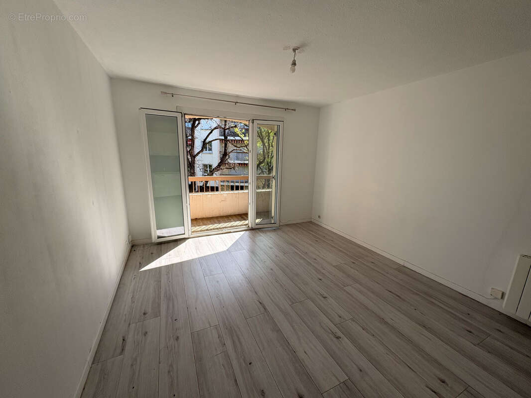 Appartement à HYERES