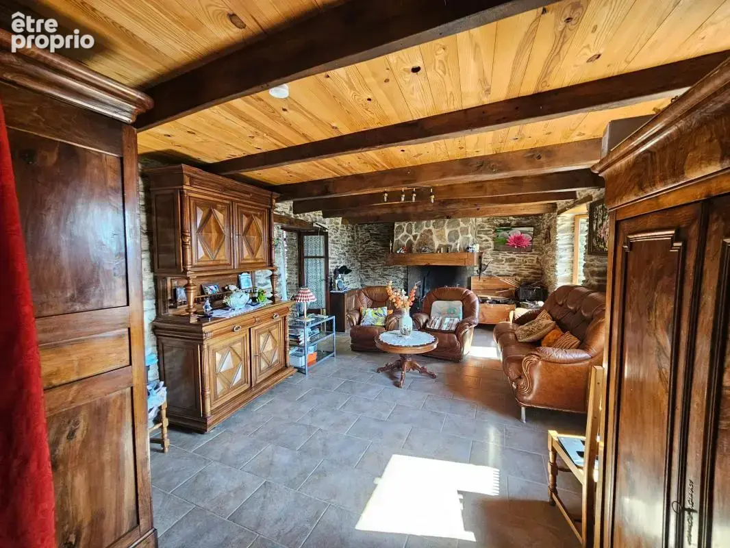 PONTEILS-ET-BRÉSIS- Mas en pierre 119m2, source privée, vue panoramique et 8000m2 de terrain. Annexe à rénover - photo 7