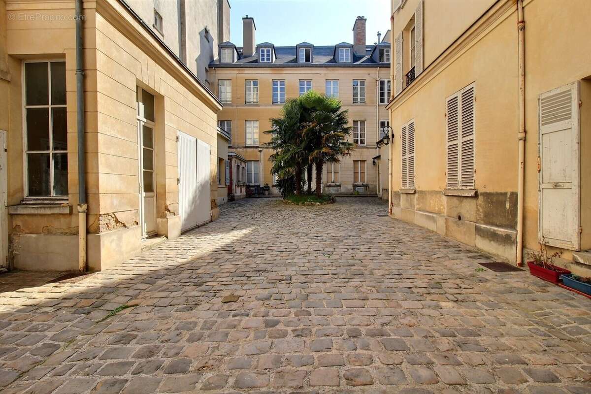 Appartement à VERSAILLES