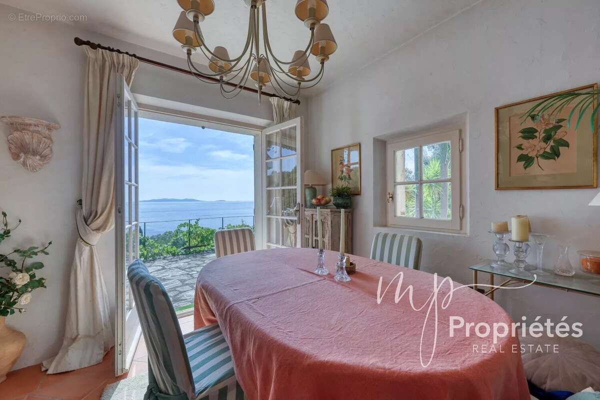 Maison à LE LAVANDOU