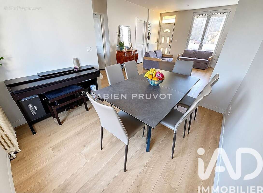 Photo 2 - Maison à HERBLAY