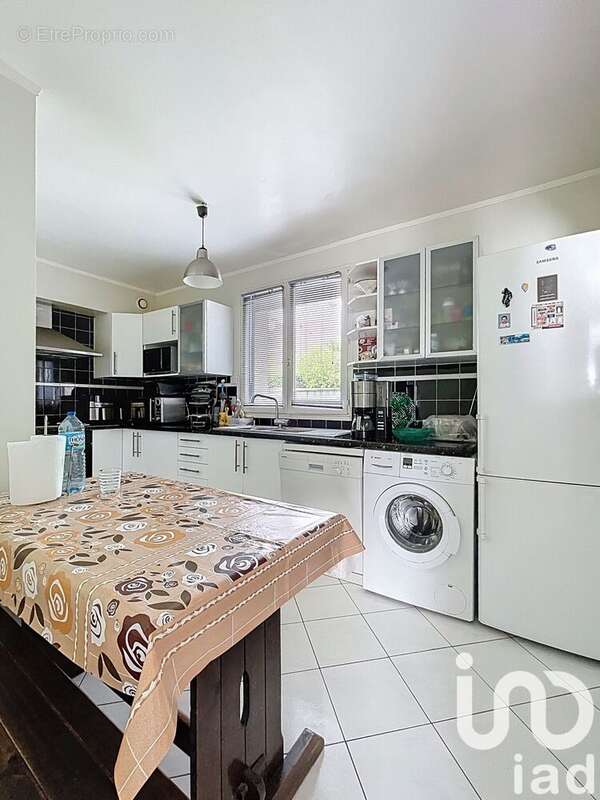 Photo 5 - Maison à VILLECRESNES