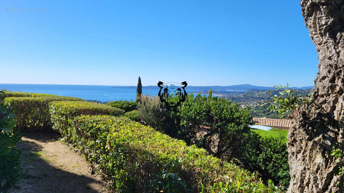 Appartement à LES ISSAMBRES