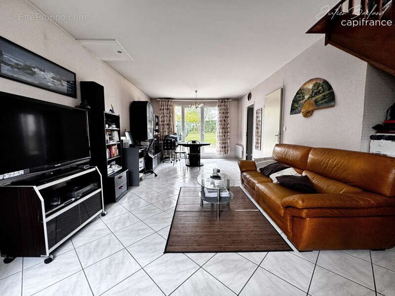 Maison à MITRY-MORY