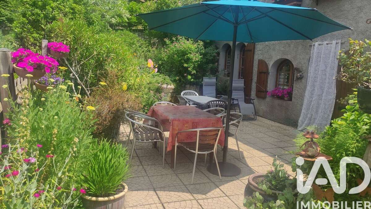 Maison 132 m² à Quet-En-Beaumont  - photo 3
