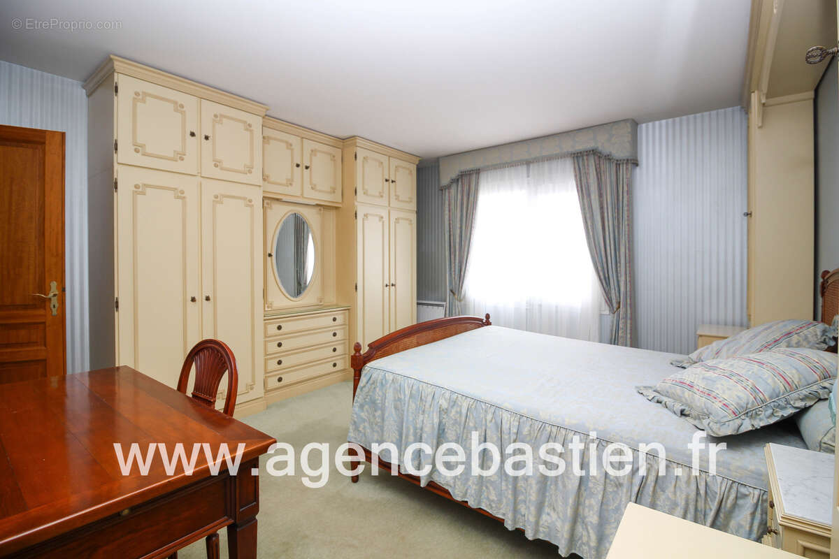 Maison à DIVONNE-LES-BAINS