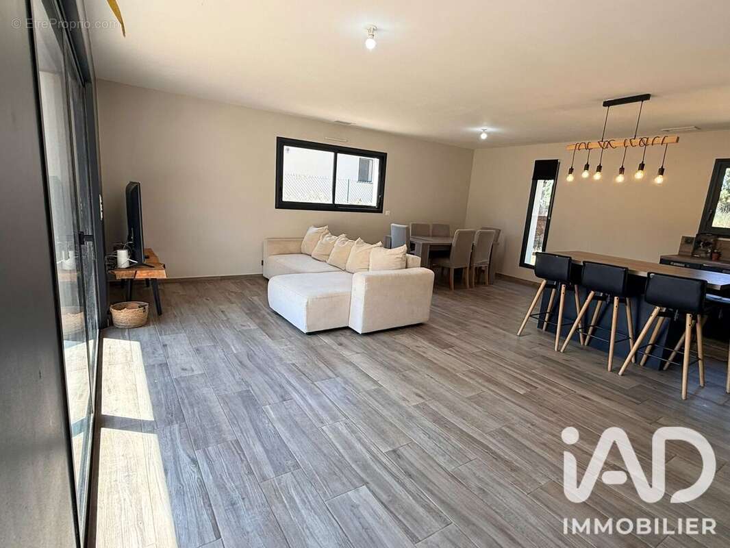 Maison 119 m² à Vinca  - photo 3