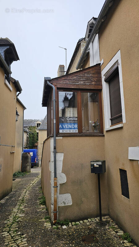 Maison à SAINT-MARCEL