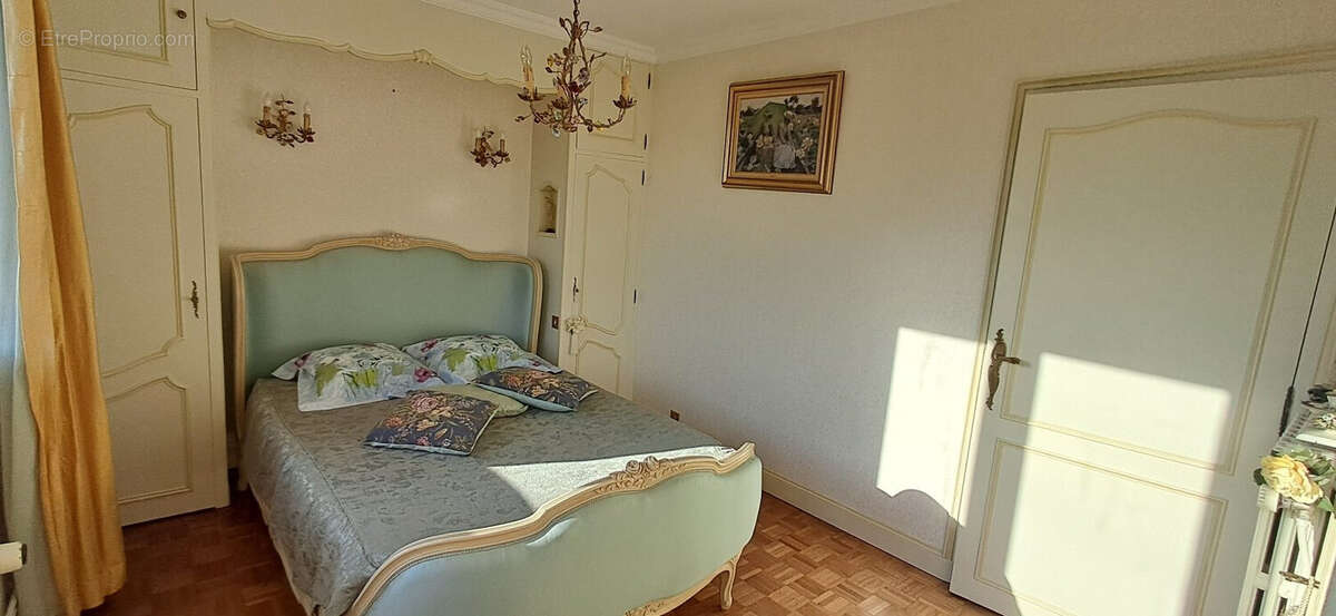Maison à VIVIER-AU-COURT