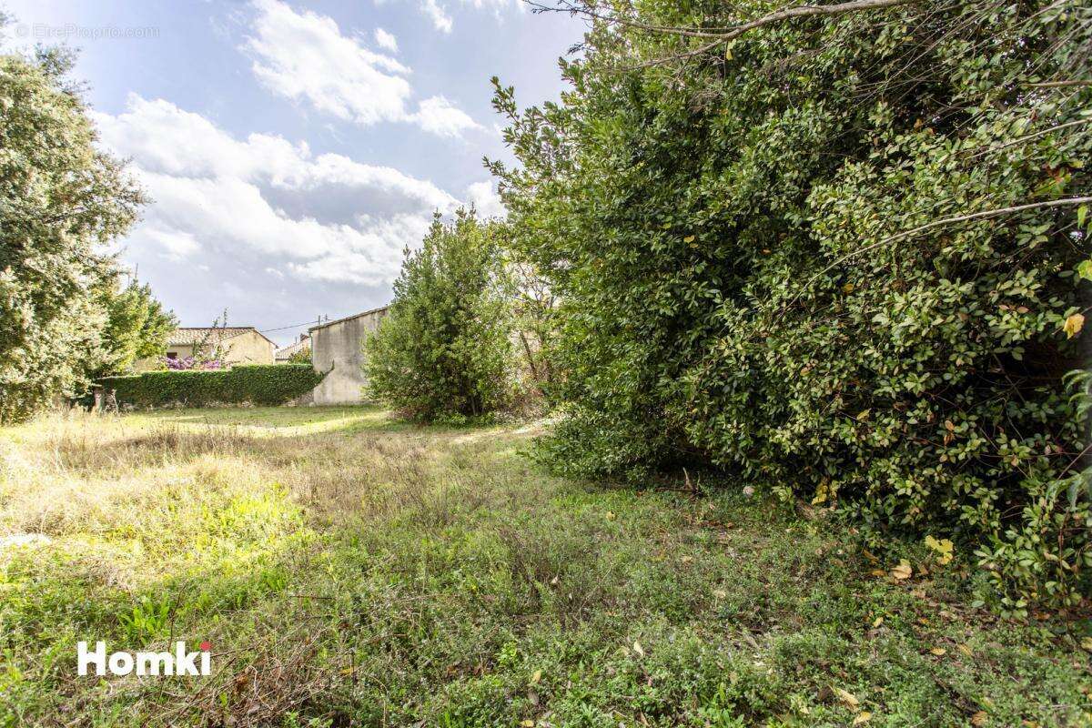 Terrain à SOMMIERES