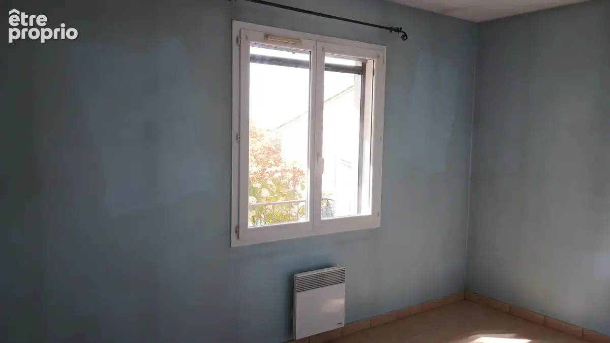 Maison 88 m² à Chalais  - photo 8