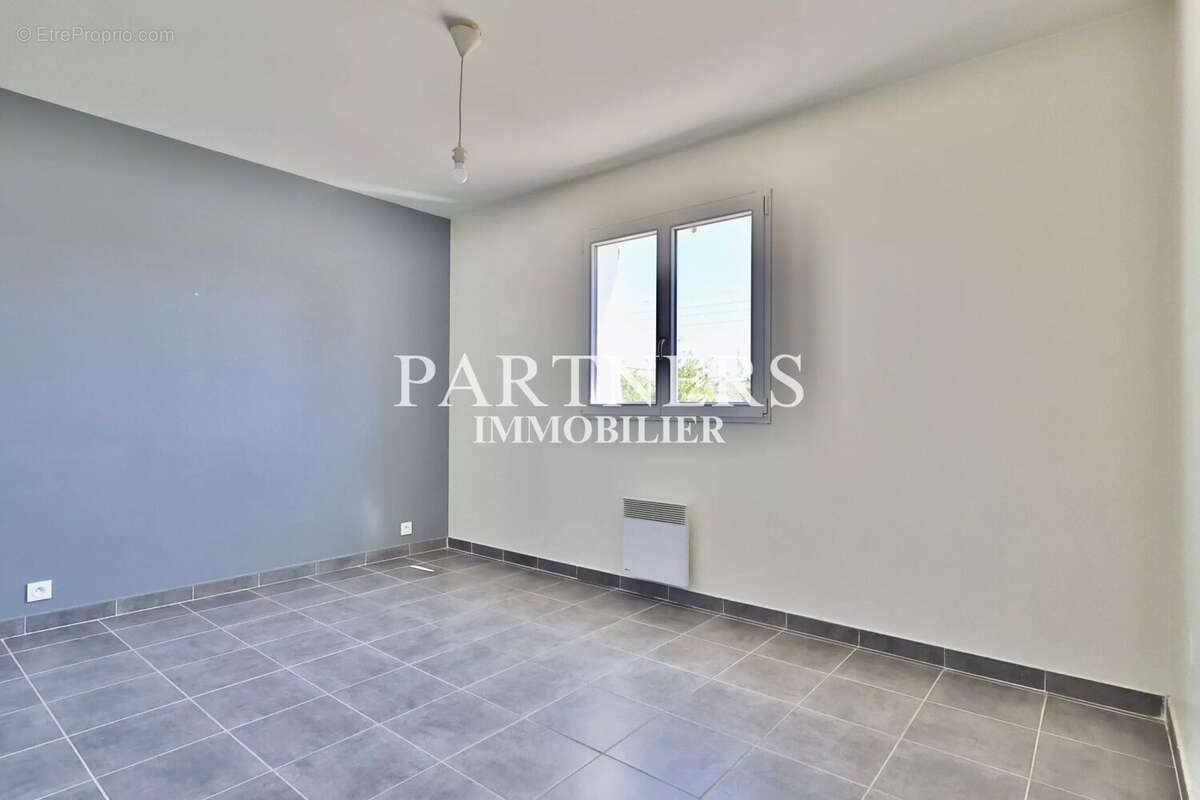 Appartement à SALON-DE-PROVENCE