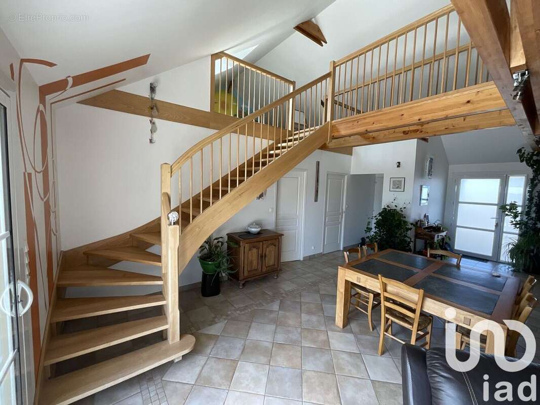 Photo 6 - Maison à YVIAS