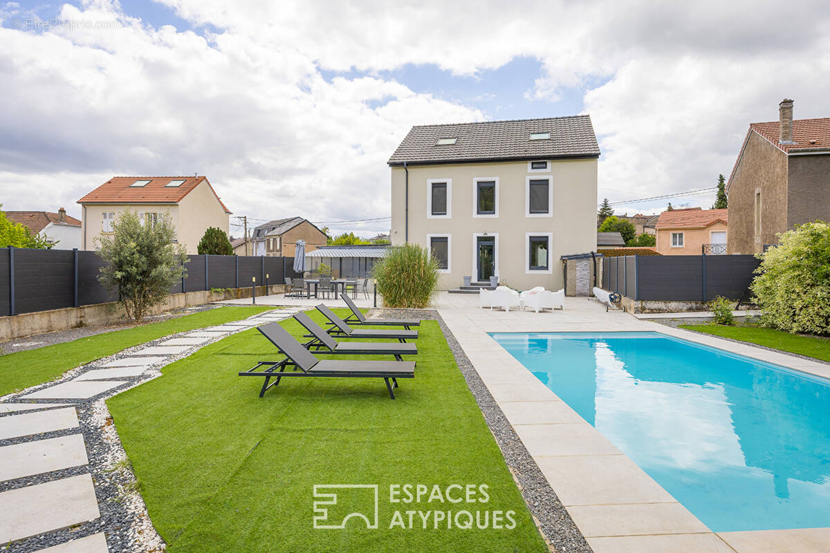 Maison à VITRY-SUR-ORNE