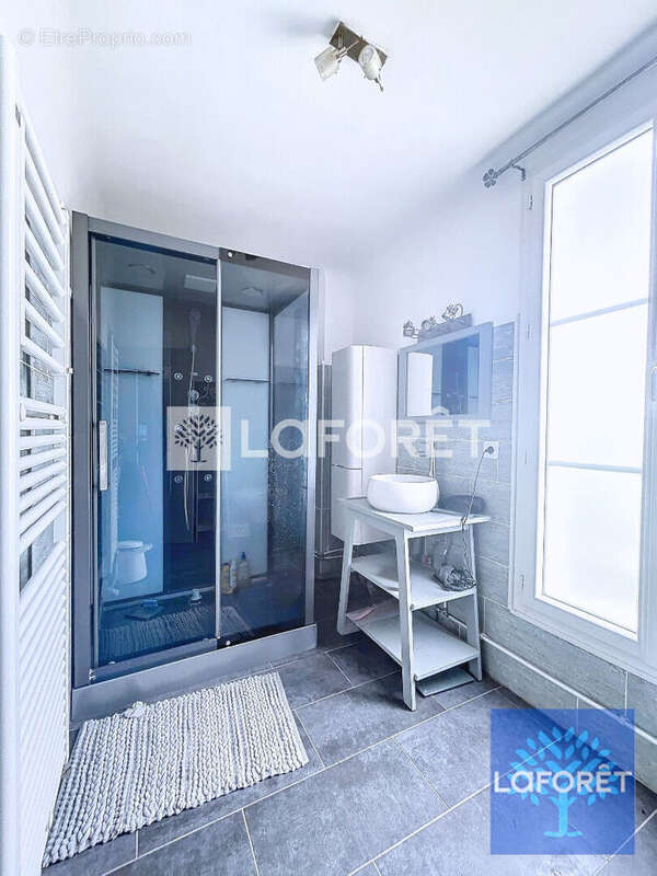 Maison à VIGNEUX-SUR-SEINE