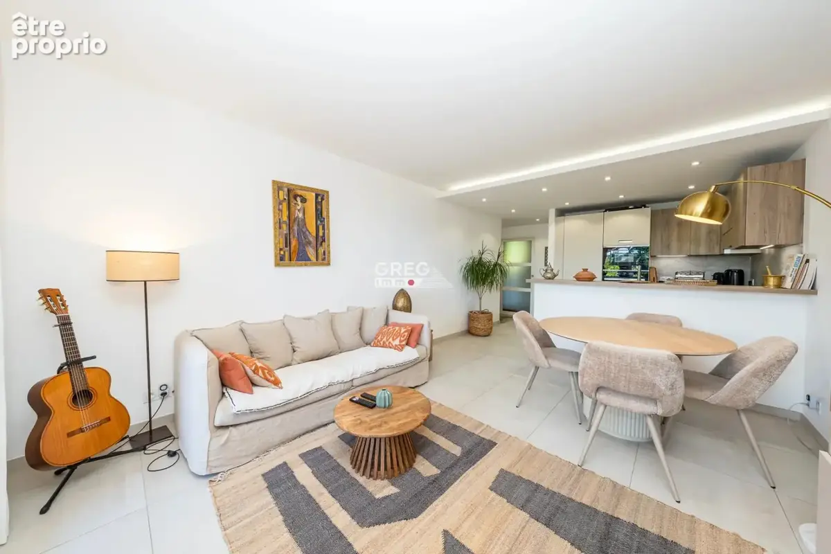 À vendre   Superbe 2 pièces rénové au calme, proche du Parc - photo 8