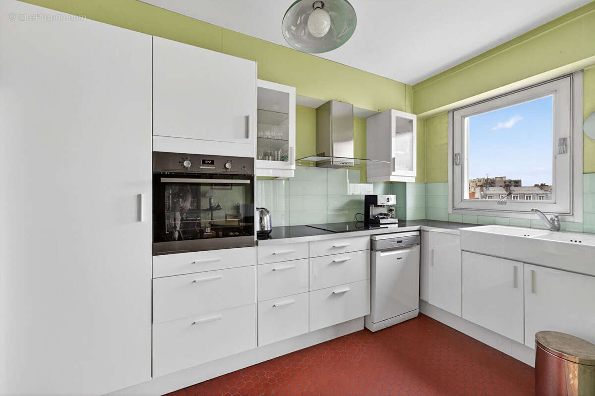 Appartement à PARIS-12E