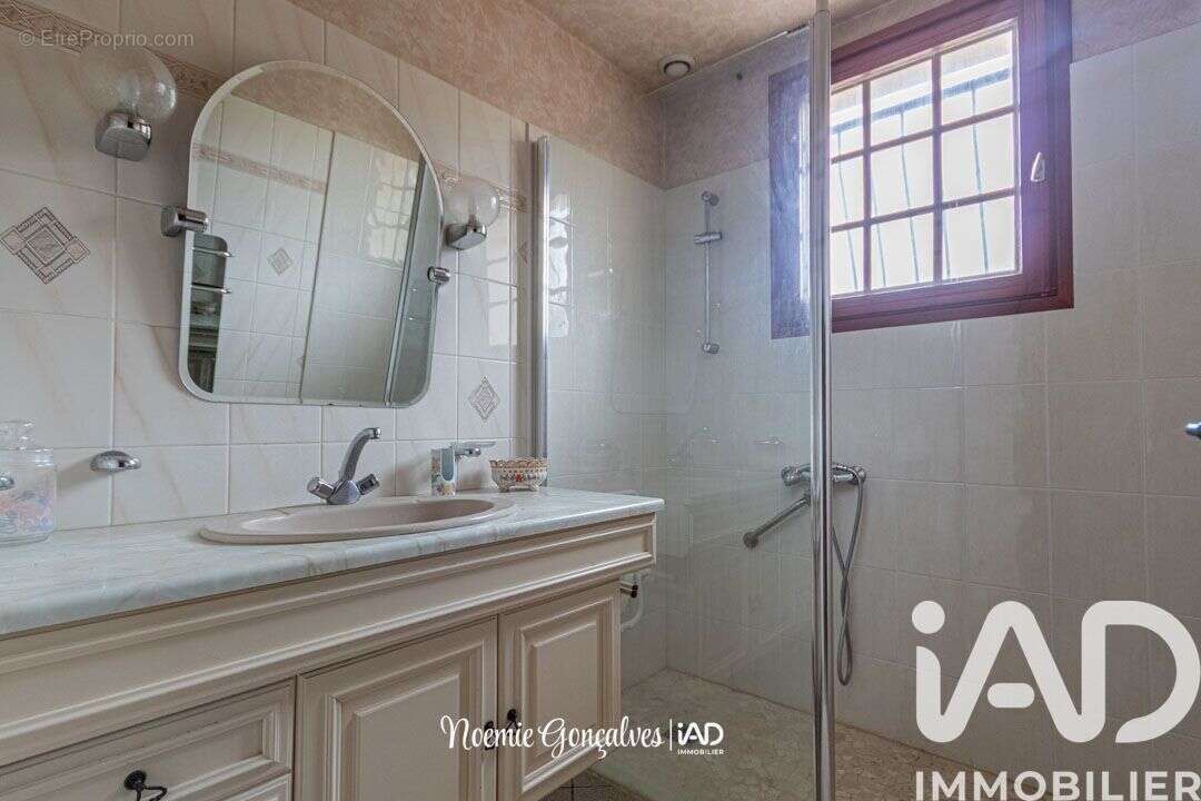 Photo 8 - Maison à MANTES-LA-VILLE