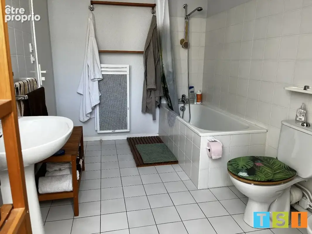 Appartement meublé Luchon - photo 17