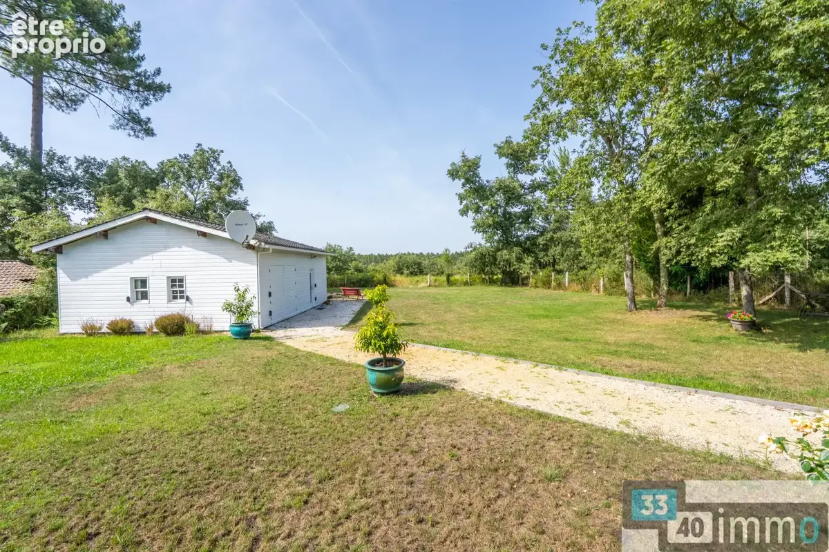 Maison / villa 215 m2 a salles - photo 21
