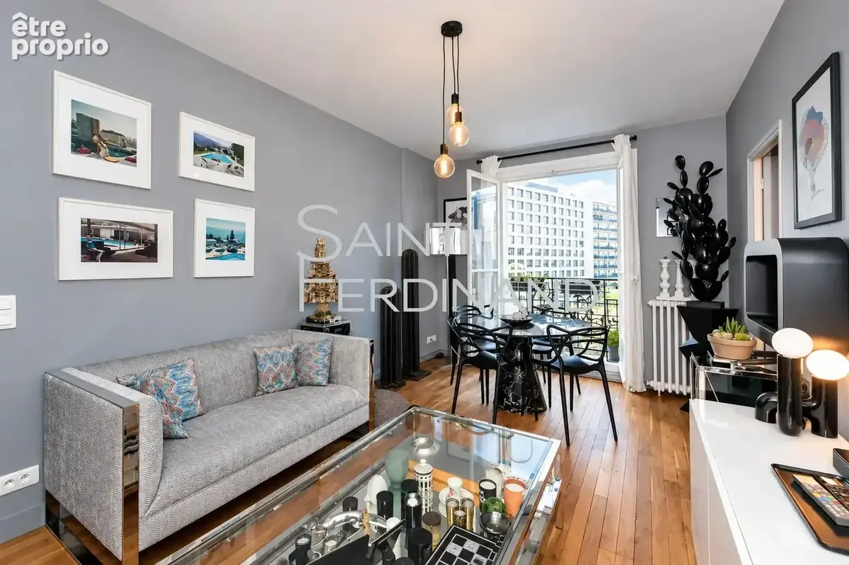 Appartement à PARIS-15E