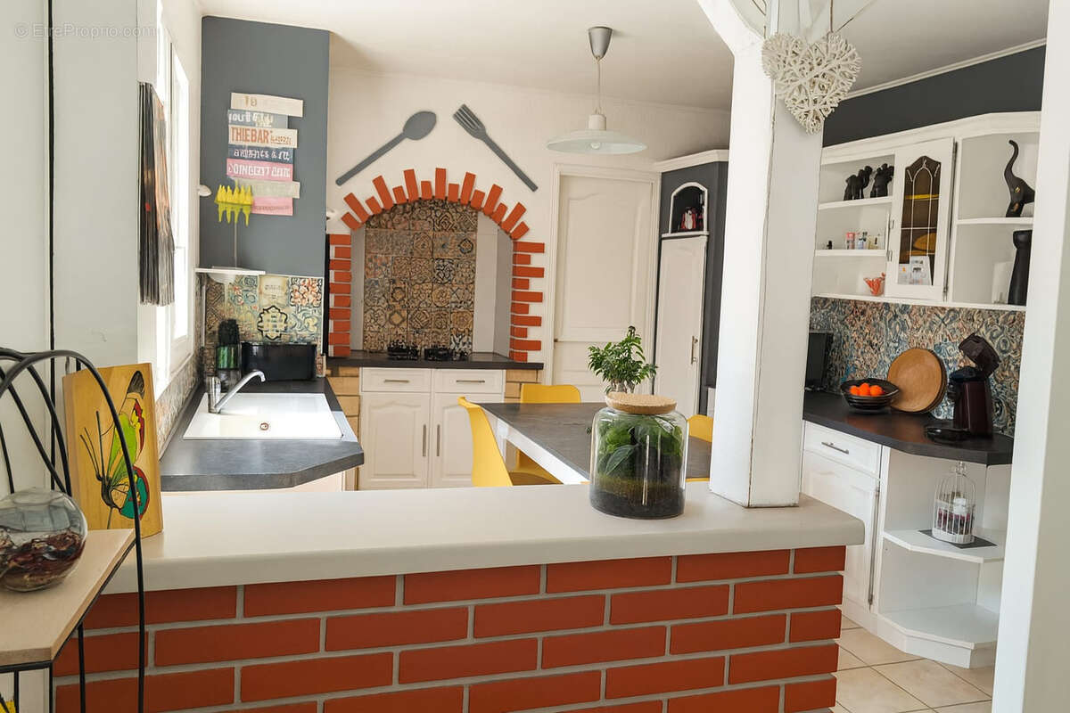 Maison à CANTENAY-EPINARD