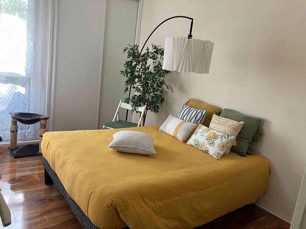 Appartement à ELANCOURT