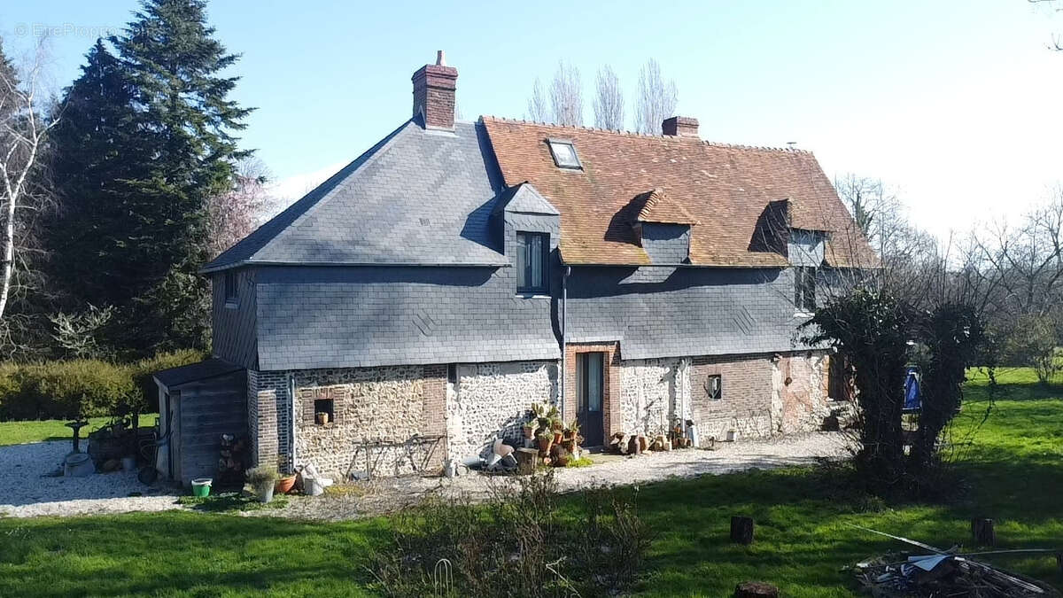 Maison à LA VESPIERE