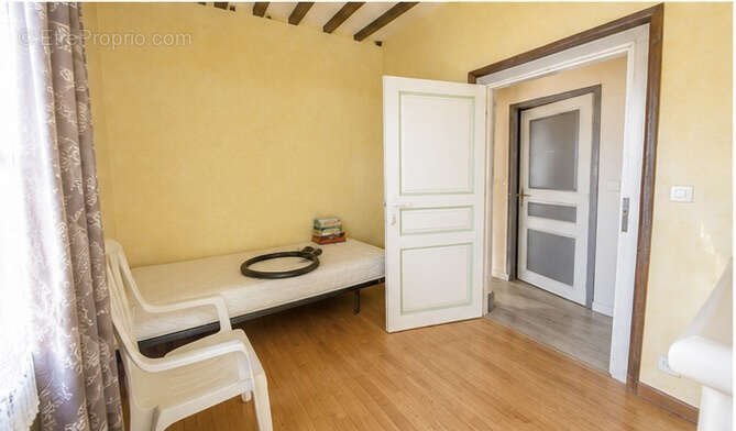Maison de village à fort potentiel - photo 6