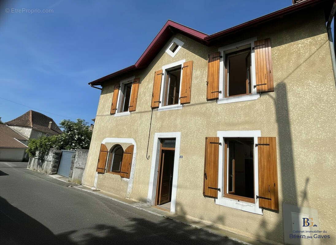 Maison à PUYOO