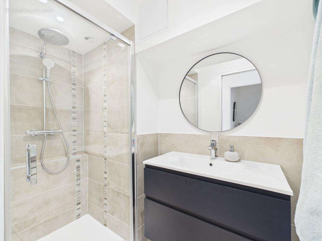 Appartement à MANDELIEU-LA-NAPOULE