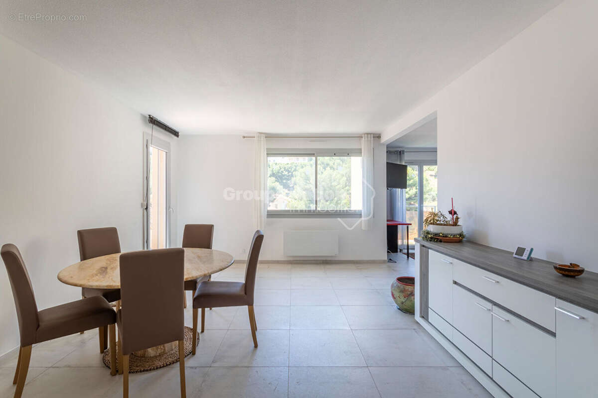 Appartement à CARRY-LE-ROUET