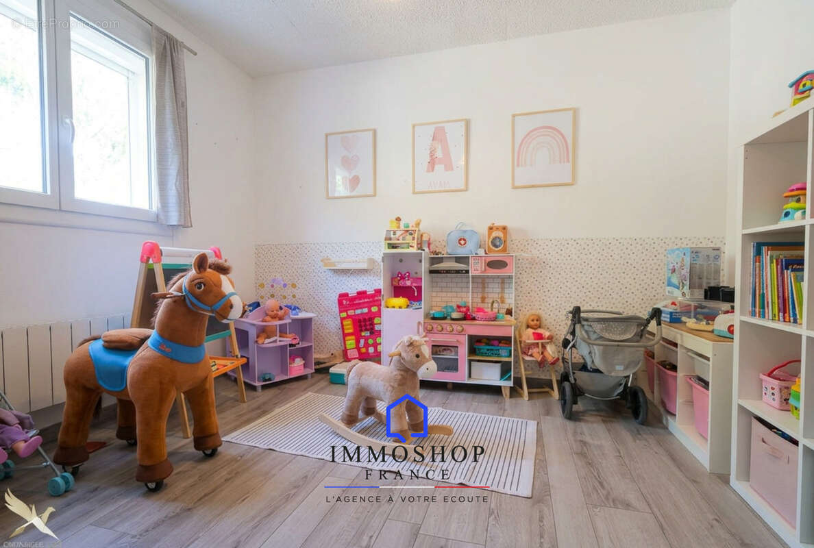 Appartement à MARSEILLE-11E