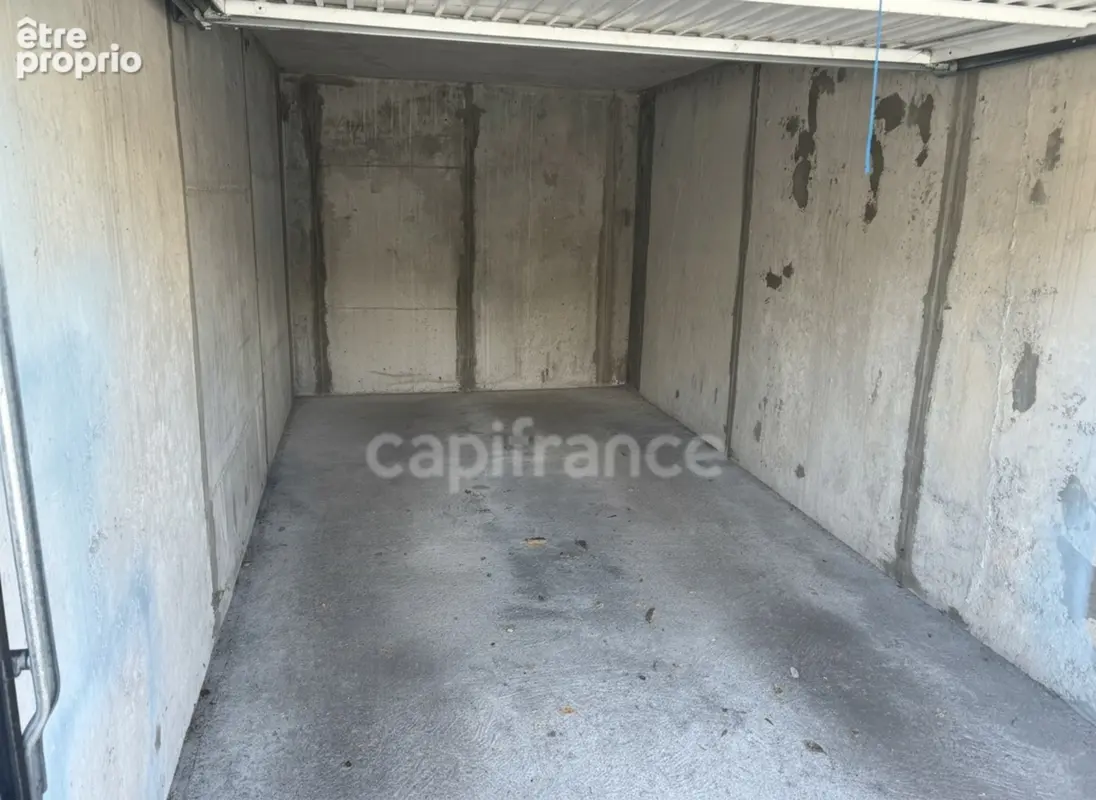 _Balcon, garage, parking et cave  T3 de 55 m² à Besançon Chaprais - photo 15