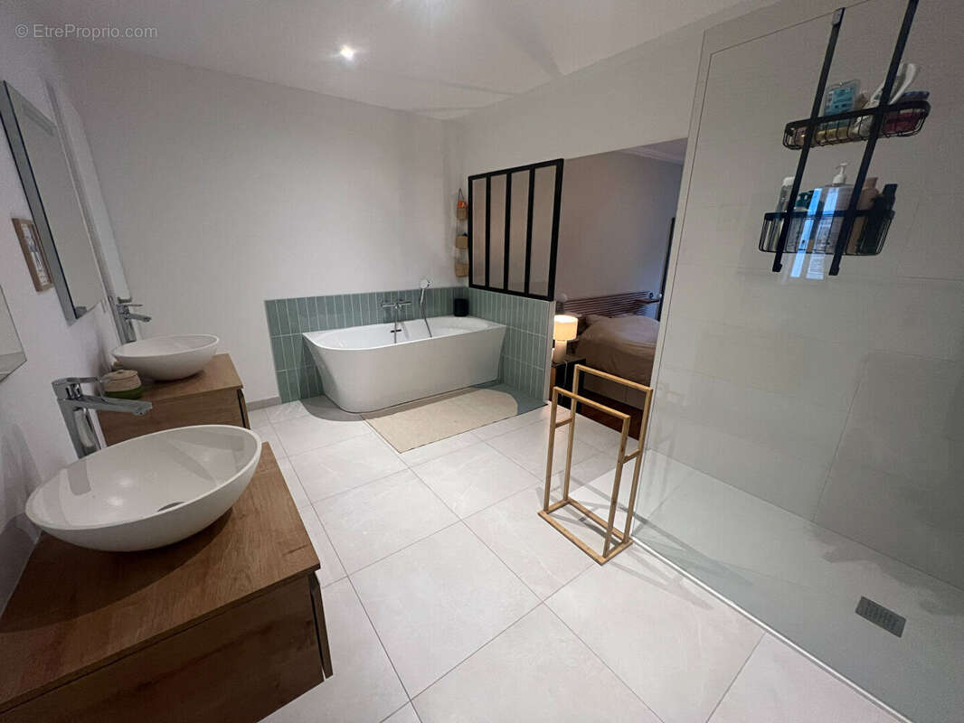 Appartement à LONS-LE-SAUNIER