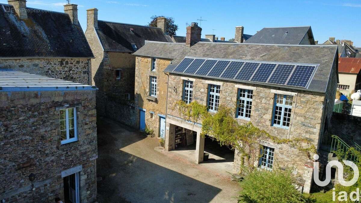 Photo 2 - Maison à SAINT-SAUVEUR-LENDELIN