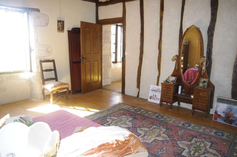 Maison à SAINT-PAUL-DE-BAISE